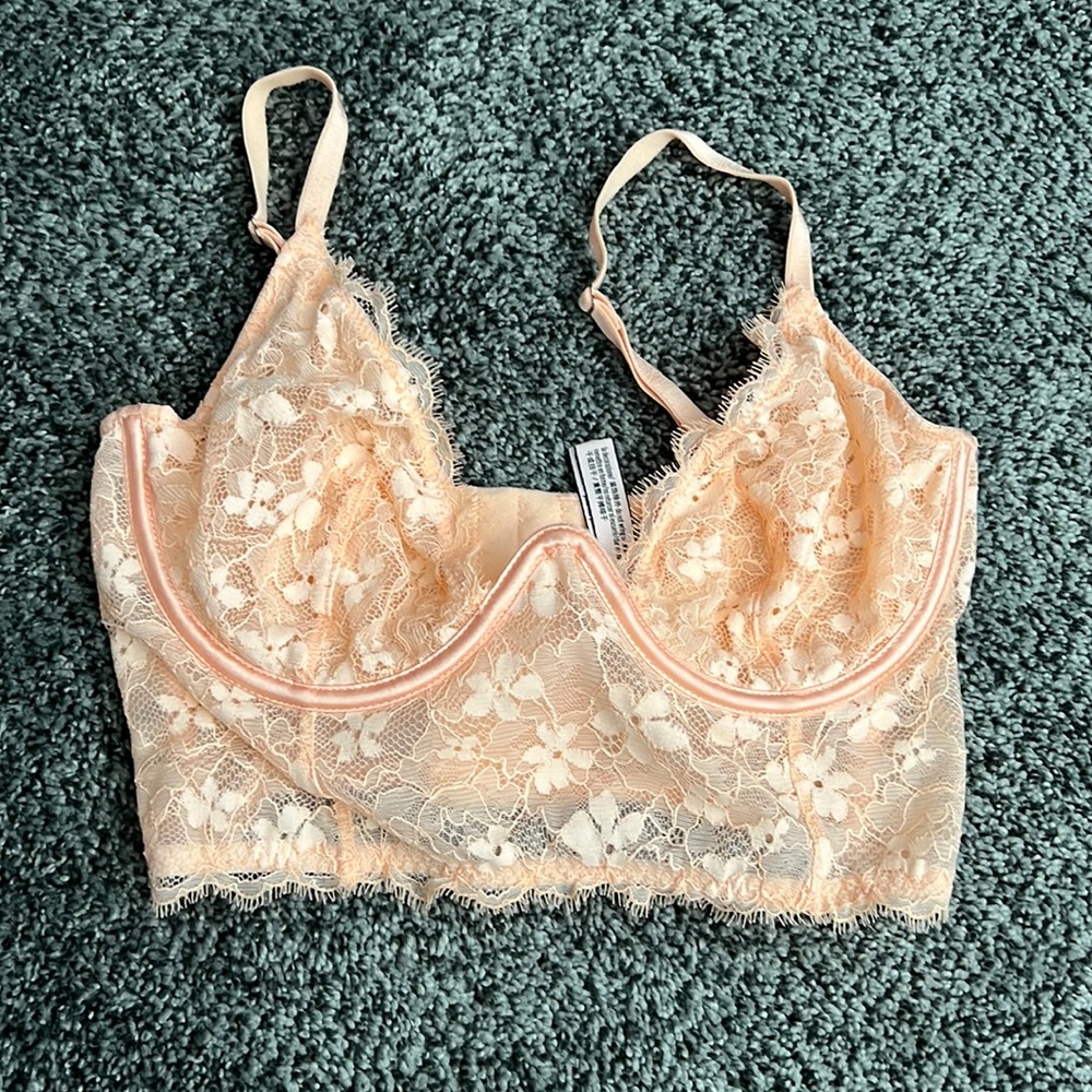 Victoria’s Secret bra